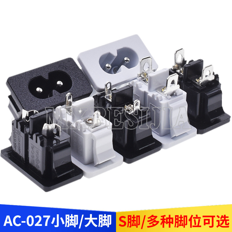 AC027